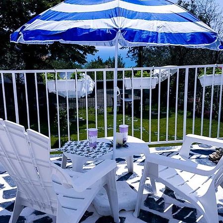 Simada Blue Guesthouse غولدن ساندز المظهر الخارجي الصورة