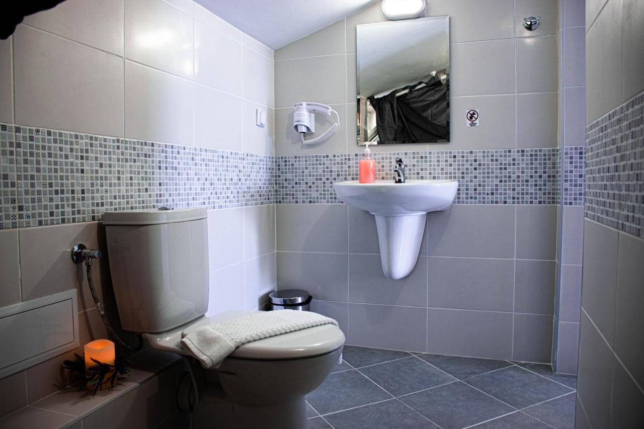 Simada Blue Guesthouse غولدن ساندز المظهر الخارجي الصورة