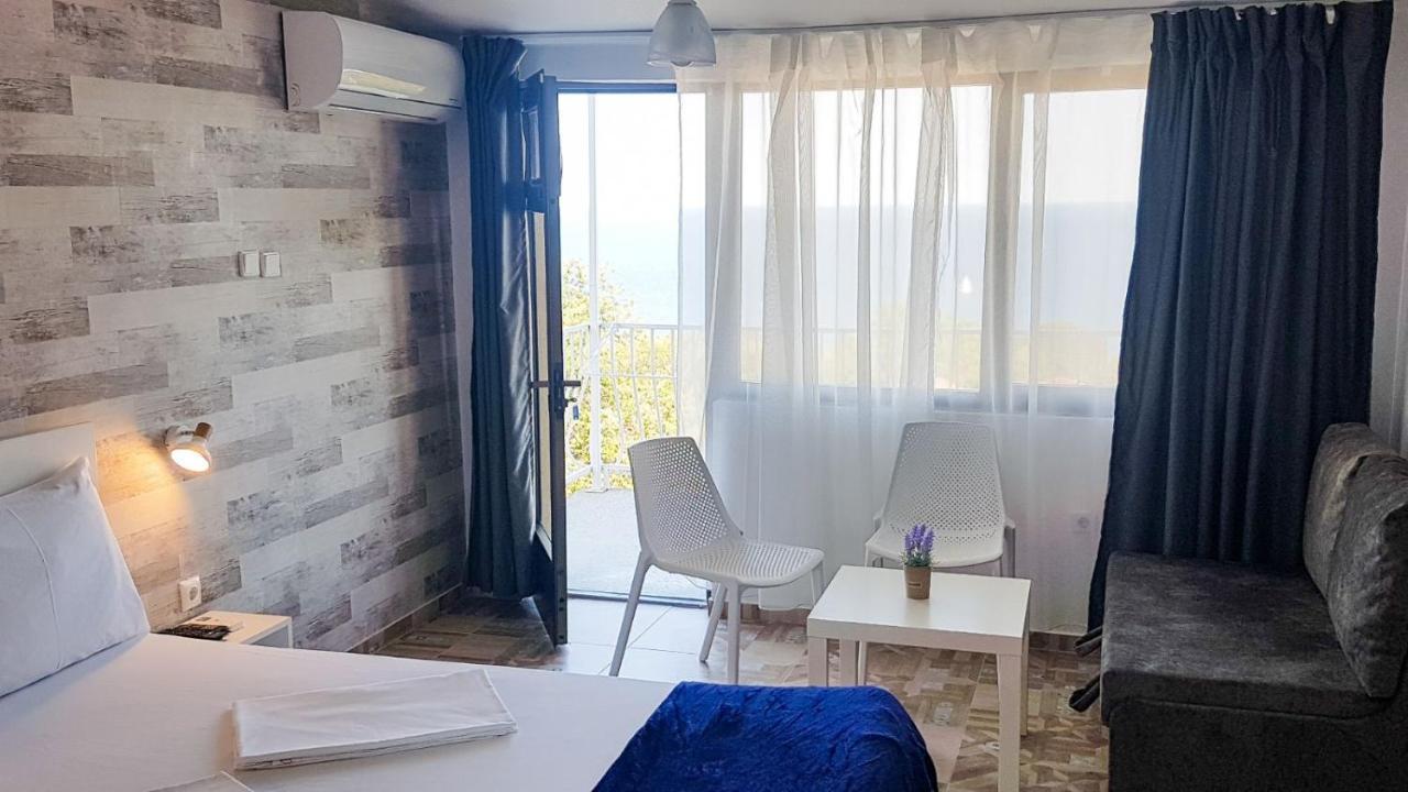 Simada Blue Guesthouse غولدن ساندز المظهر الخارجي الصورة