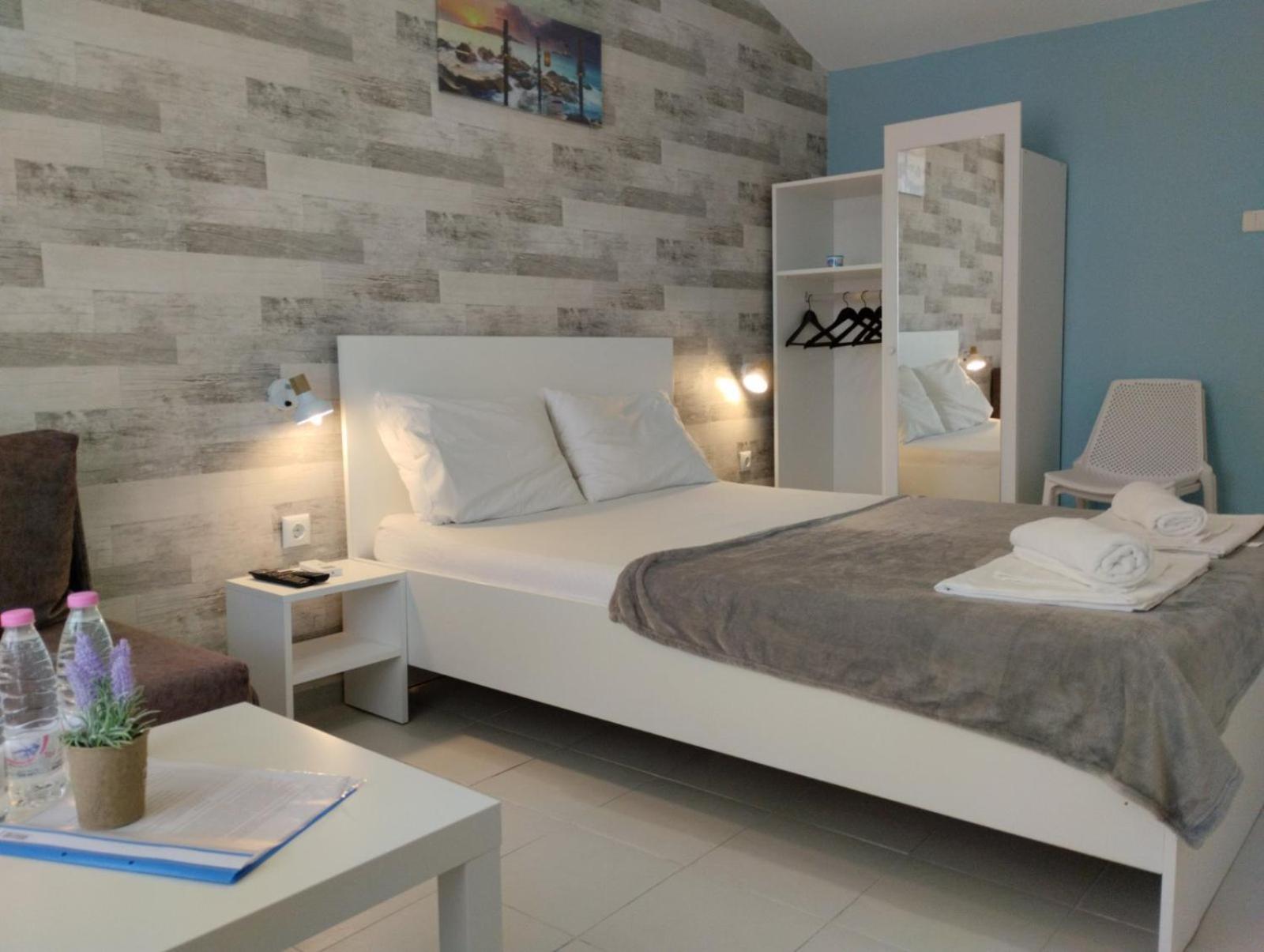 Simada Blue Guesthouse غولدن ساندز المظهر الخارجي الصورة