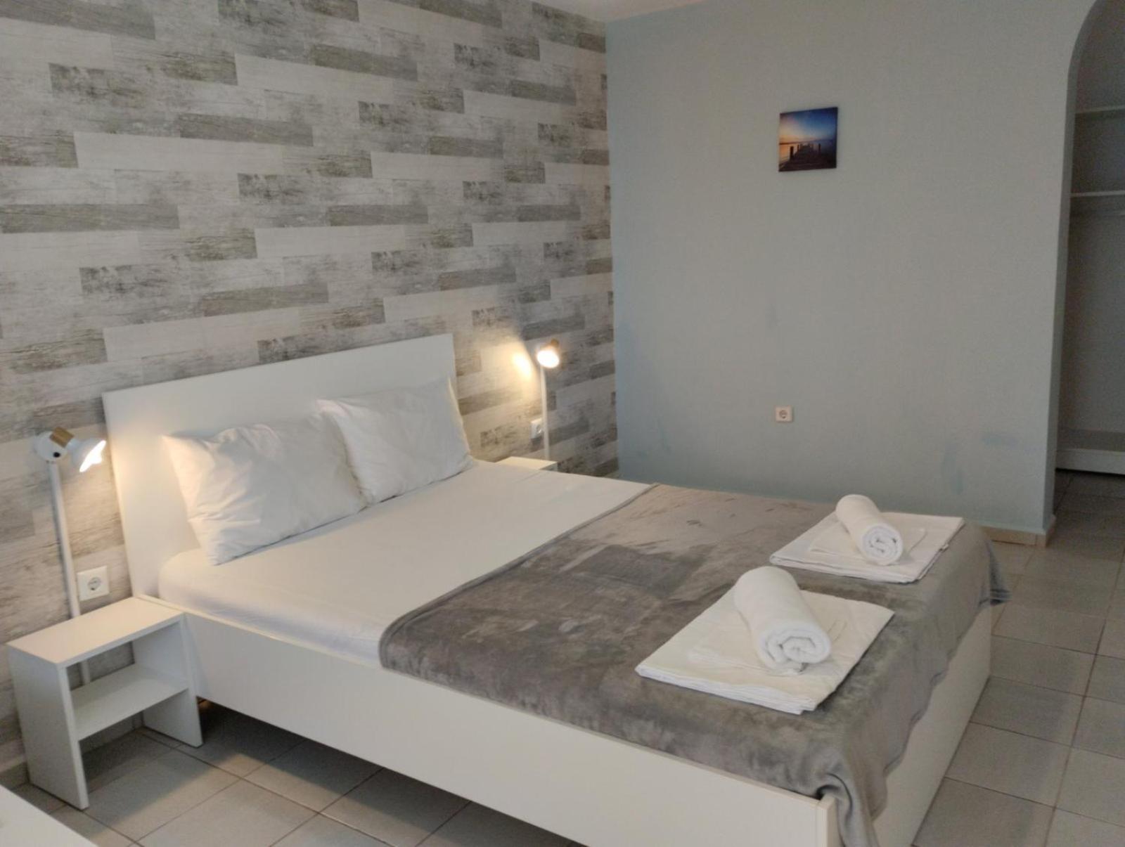 Simada Blue Guesthouse غولدن ساندز المظهر الخارجي الصورة