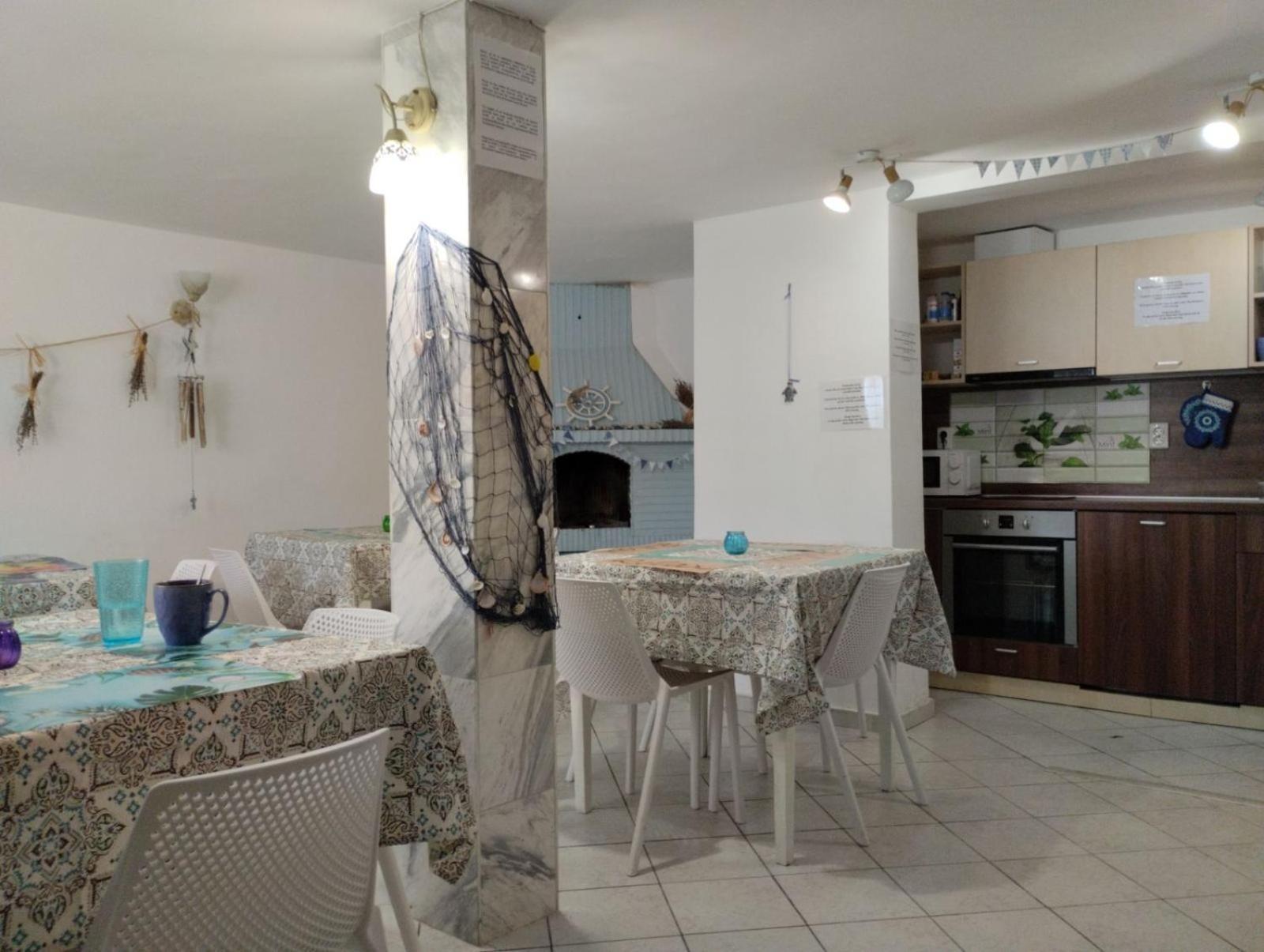 Simada Blue Guesthouse غولدن ساندز المظهر الخارجي الصورة